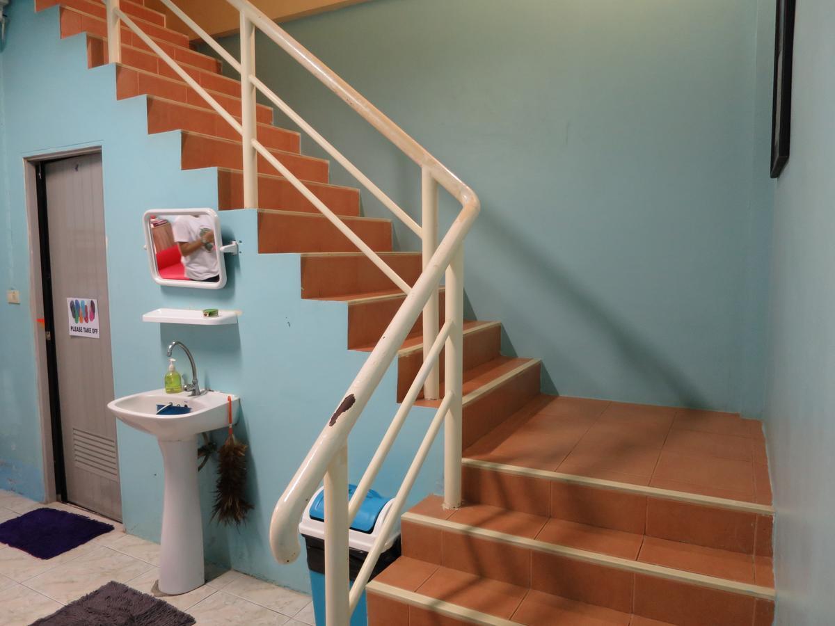 Pp Centerpoint Hostel เกาะพีพี ภายนอก รูปภาพ