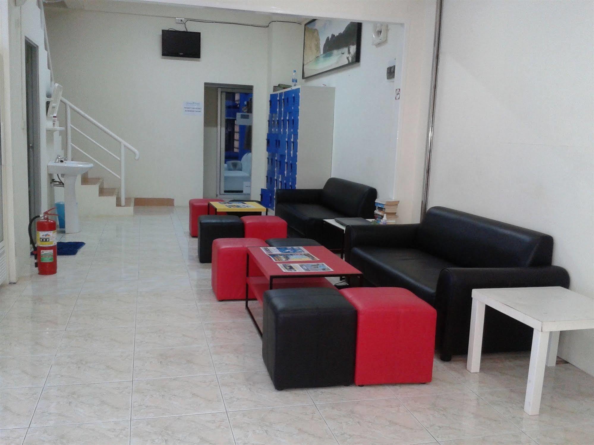 Pp Centerpoint Hostel เกาะพีพี ภายนอก รูปภาพ
