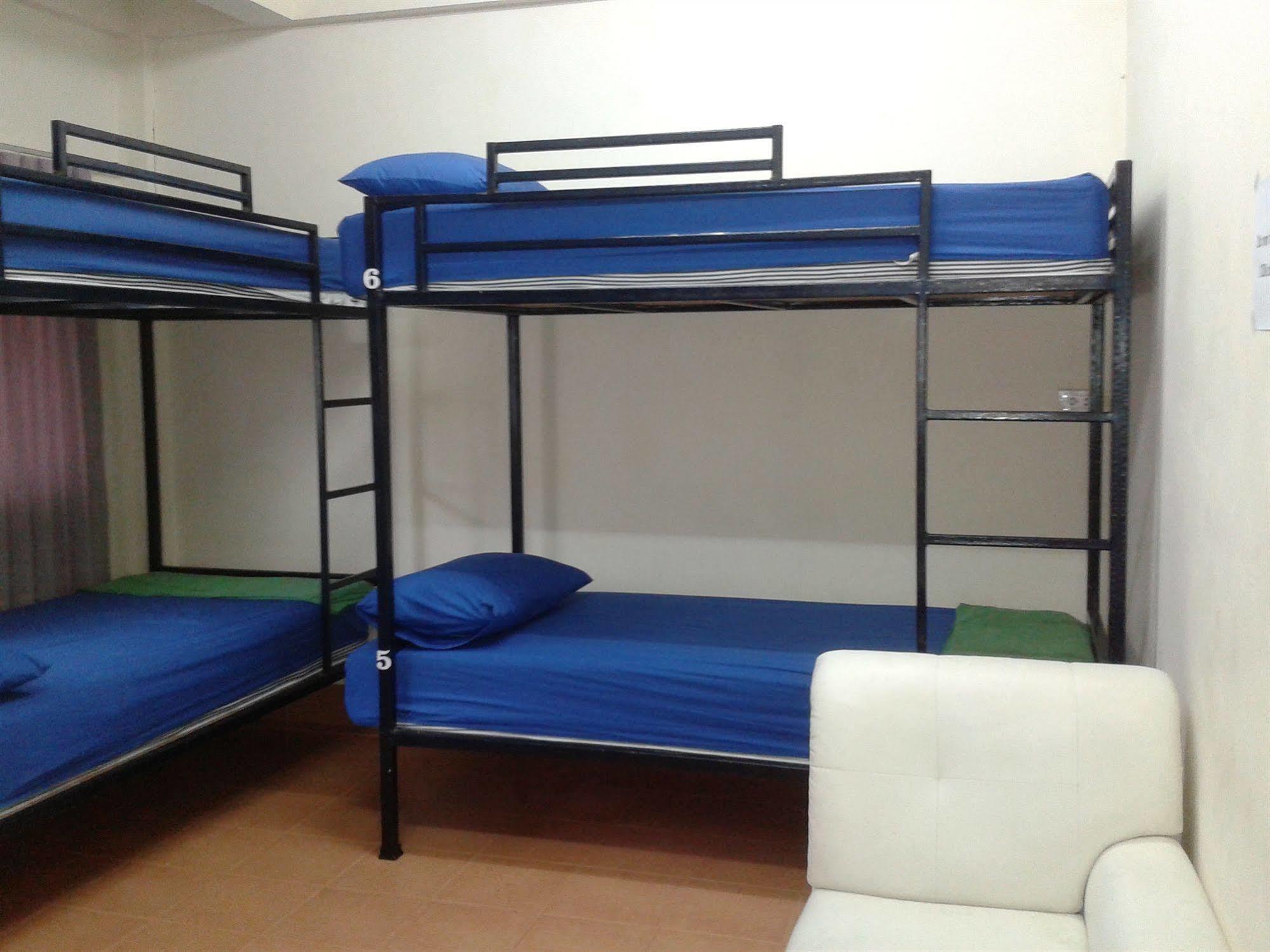 Pp Centerpoint Hostel เกาะพีพี ภายนอก รูปภาพ